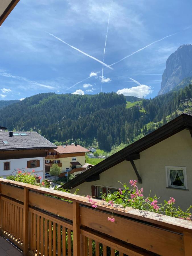 Amalia Apartment Santa Cristina Val Gardena Luaran gambar