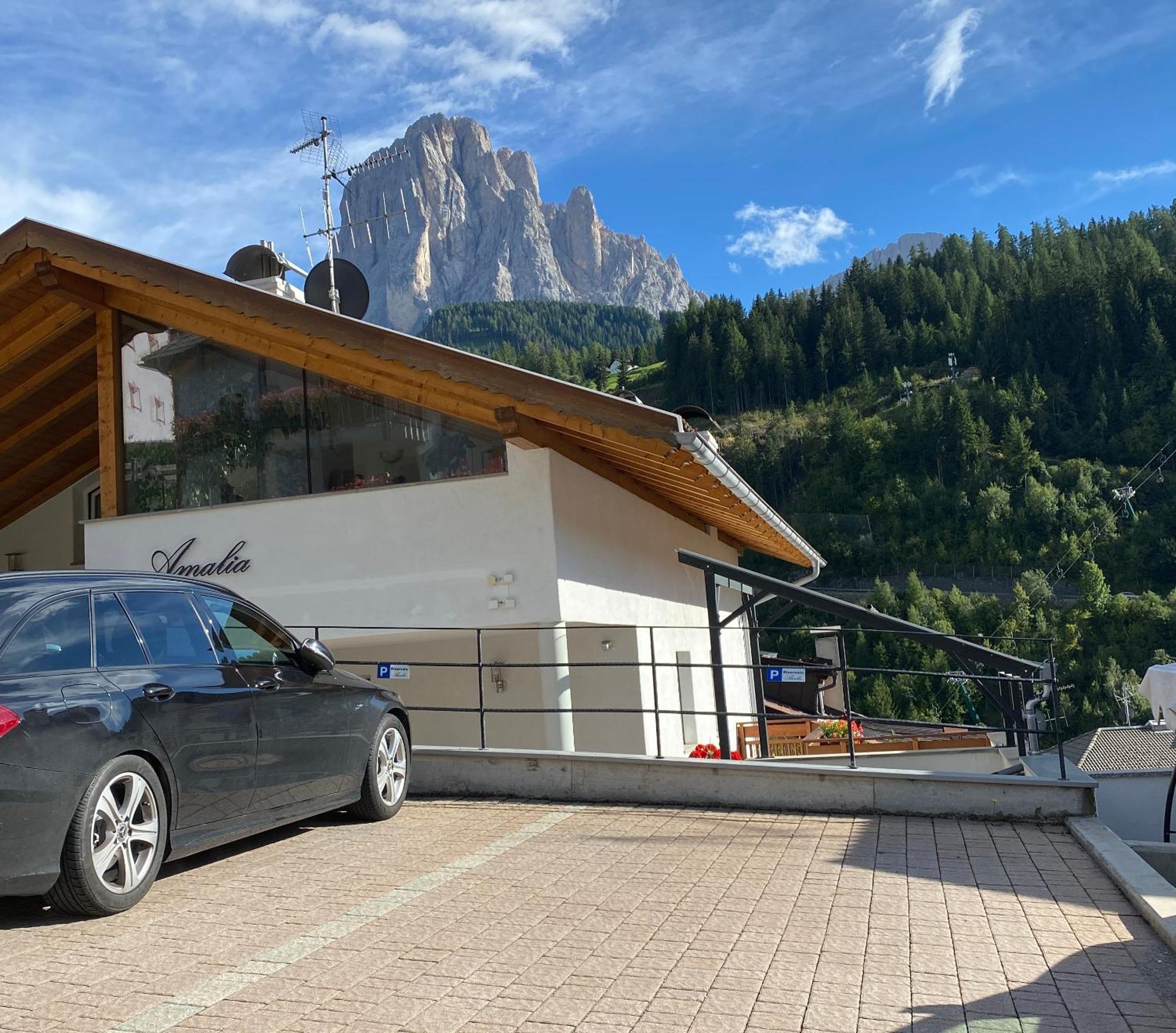 Amalia Apartment Santa Cristina Val Gardena Luaran gambar